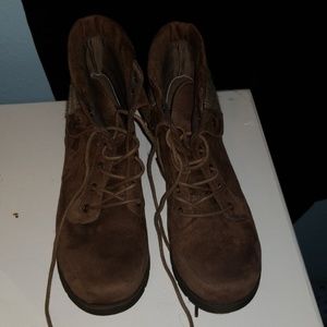 Arizona Women's Size 9 Ankle boots